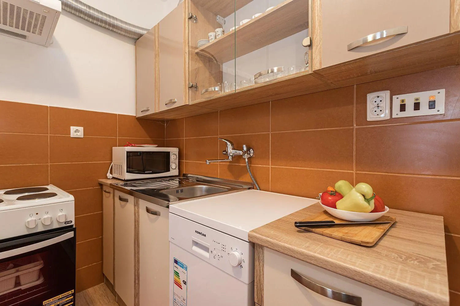 Ferienwohnung Mit Klima, Wifi, Parkplatz, Waschmaschine Baska  Croatia